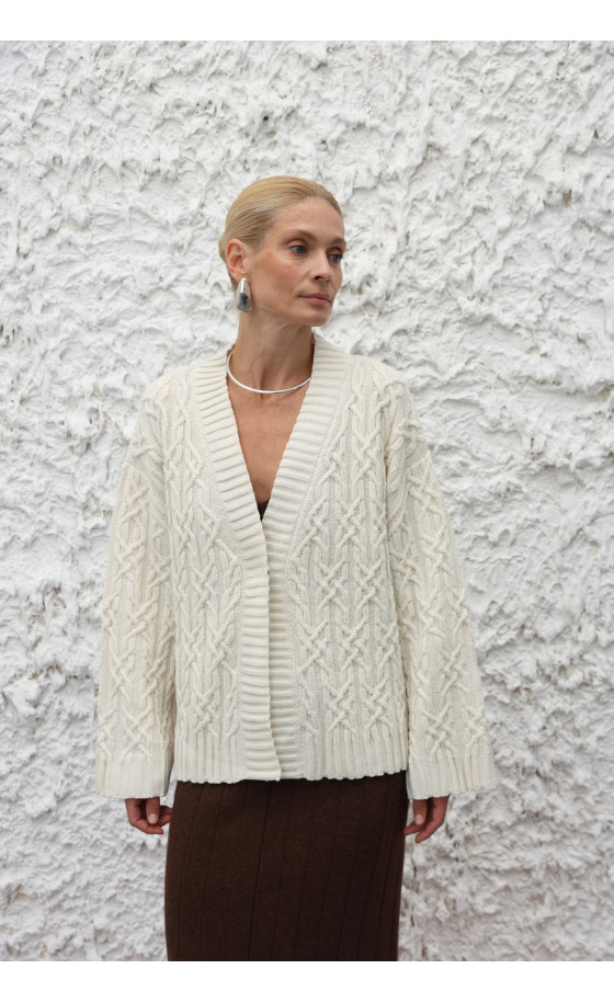 Жакет L241 молочний