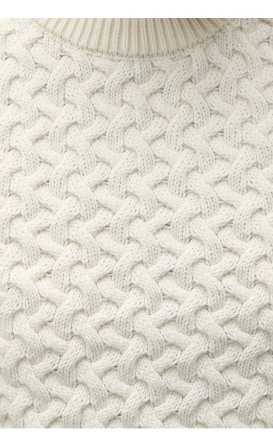 Шорти L245 молочні