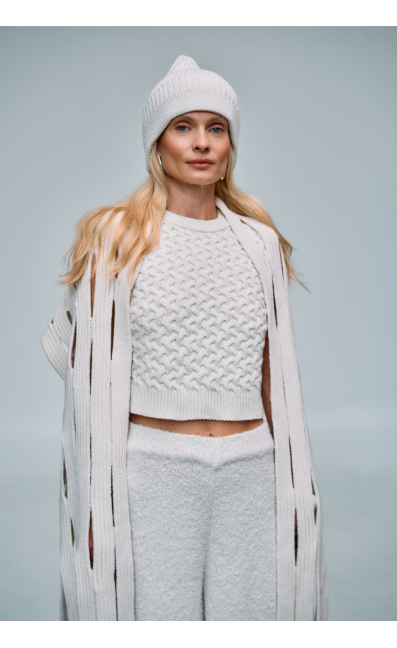 Шарф LA24 молочний