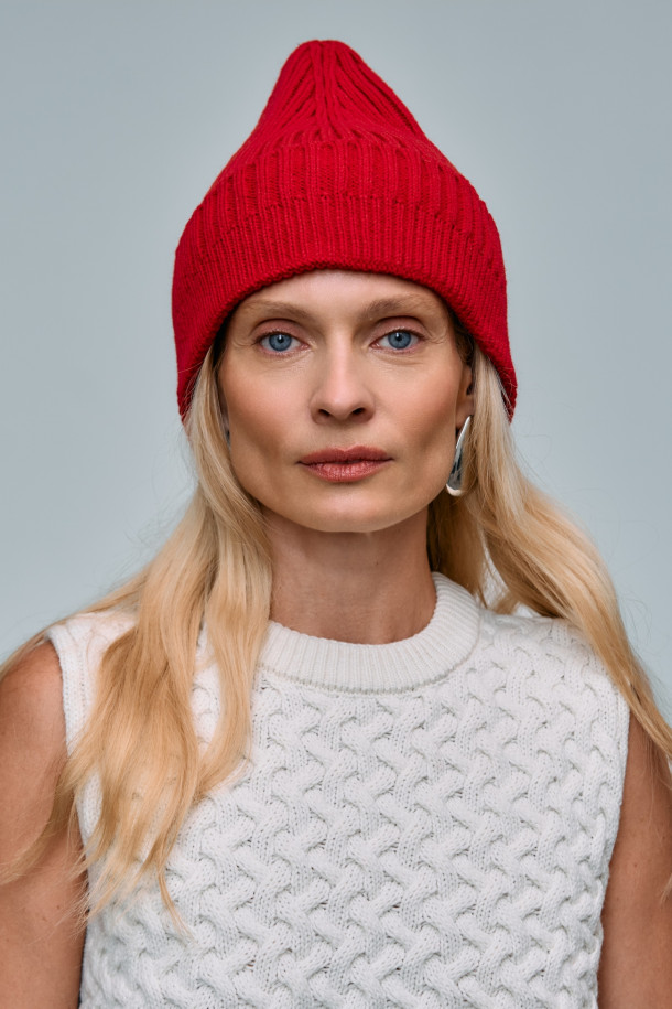 Шапка LA23 червона