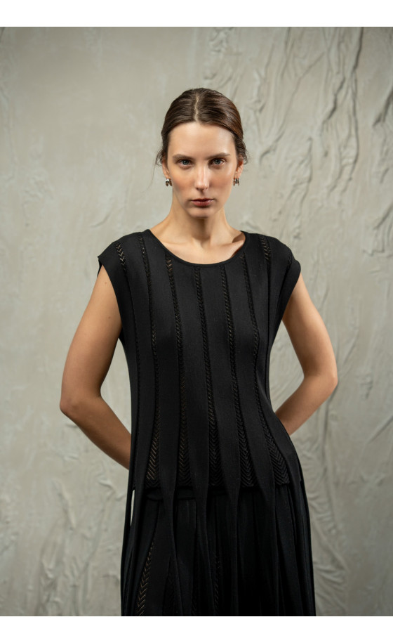 Топ L248 чорний