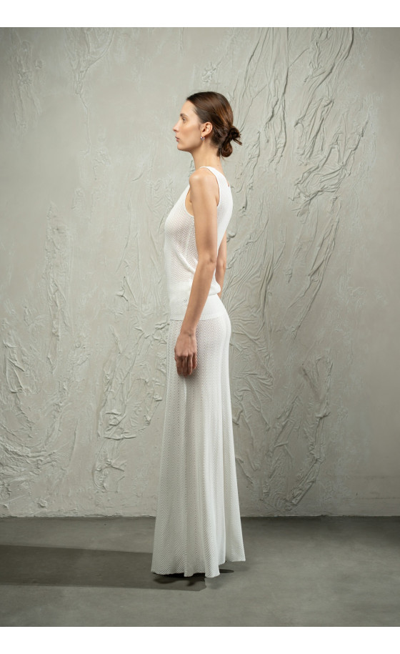 Топ L250 молочний