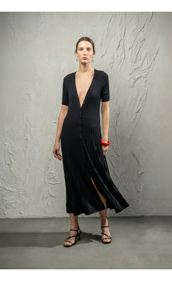 Сукня L268 чорна Сукня L268 чорна